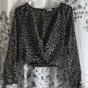 Sadie and Sage long sleeve mild crop top